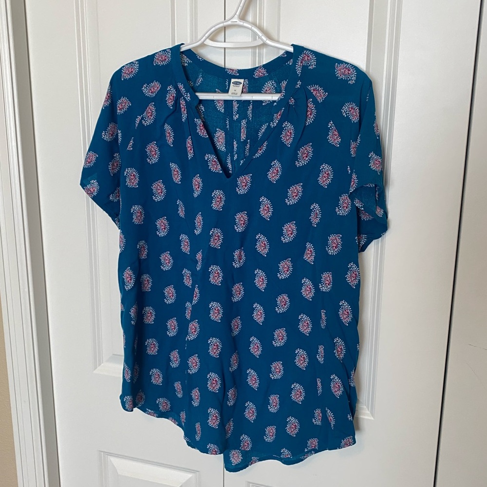 Old Navy turquoise teal patterned top